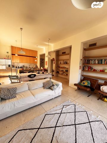 שדרות רוטשילד 113