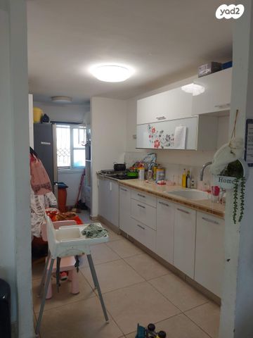 צבי בורנשטיין 657