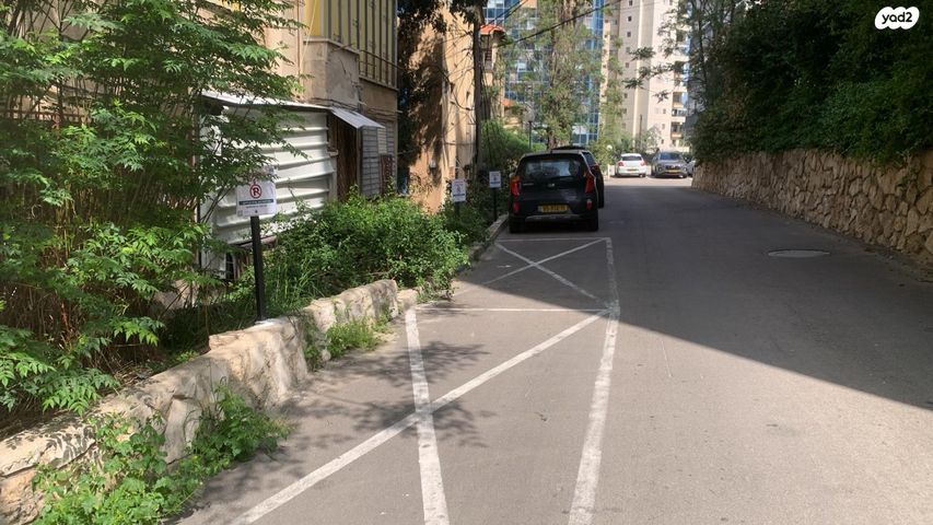 דרך זאב ז'בוטינסקי 22