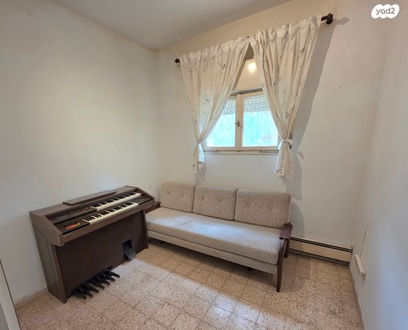 משה סורוקה 2