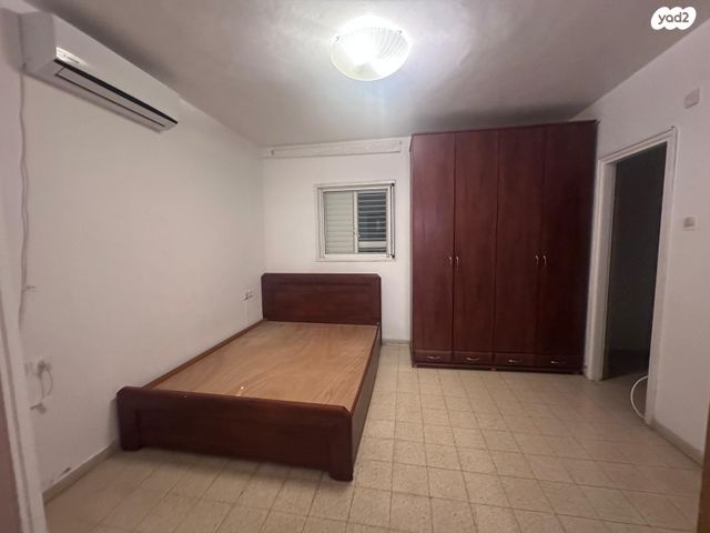 בן גוריון 42