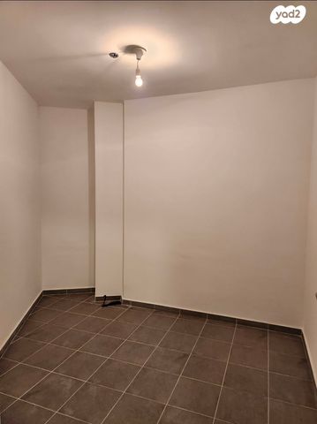 גרציאני יצחק 8