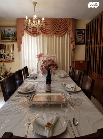 קהילות יעקב 6