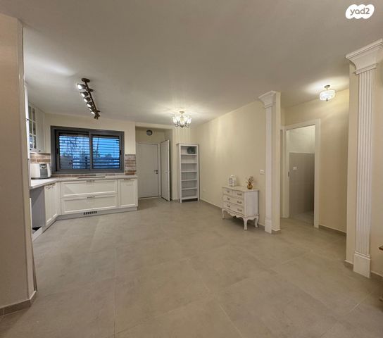 מעפילי אגוז 88