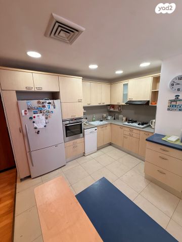 דירה, מרכז, קרית עבודה, חולון