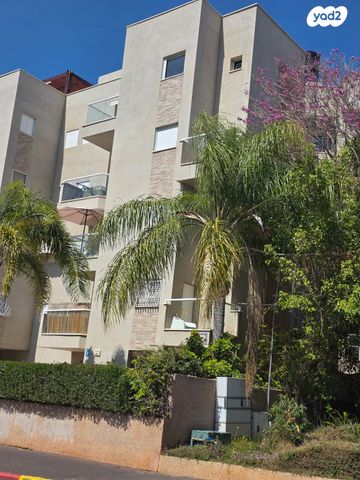 מודעת נכס, בית"ר, גורדון, הרצליה