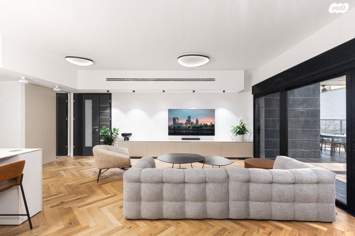 גג/ פנטהאוז