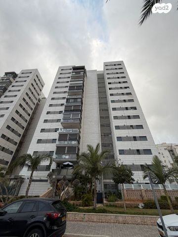 שדרות הציונות 7