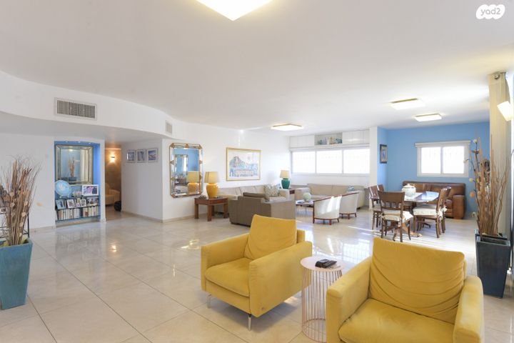 גג/ פנטהאוז