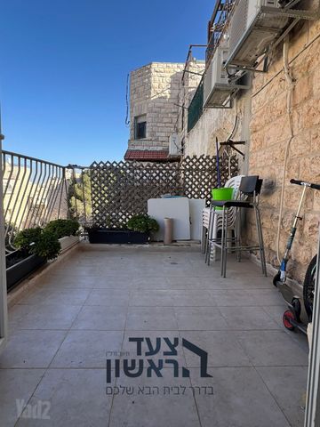דירה למכירה בירושלים (תיווך) — 2