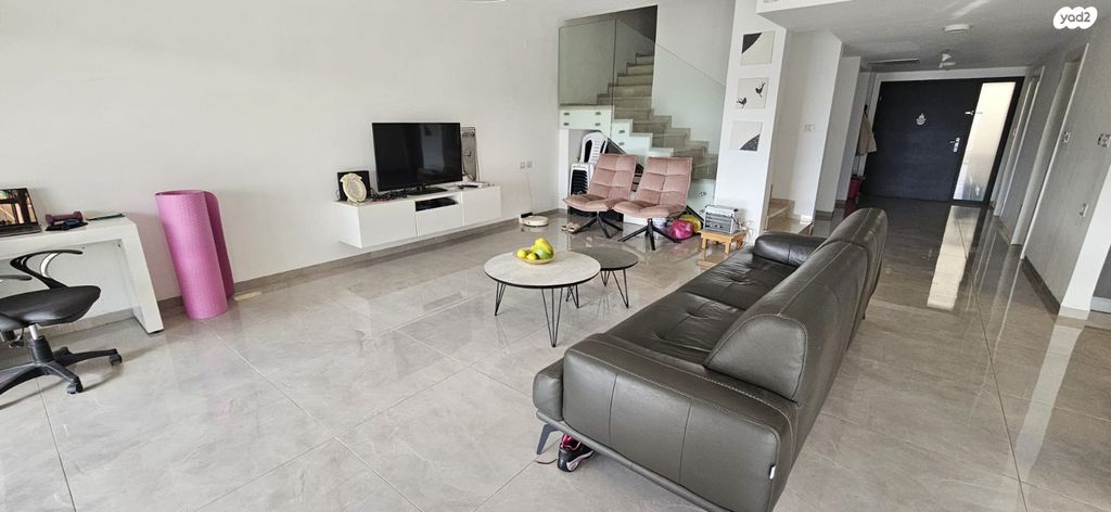 שמעון סוויסה 