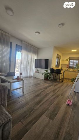 גג/ פנטהאוז