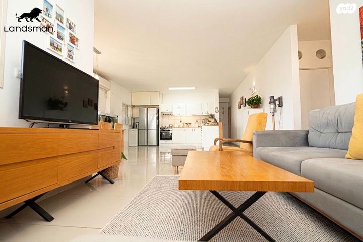 אבא הלל סילבר 16