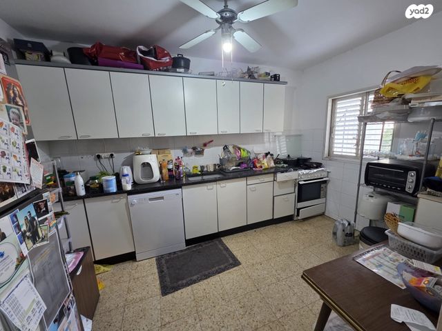 דירה, שכונת בן גוריון, מרכז העיר ג', רמת גן