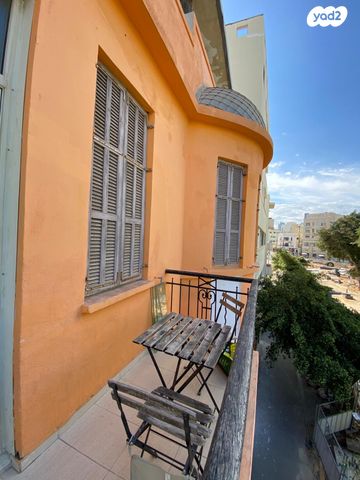 מודעת נכס, בן יהודה 8, לב תל אביב, לב העיר צפון, תל אביב יפו