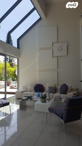 בית פרטי/ קוטג', שיכון אשר, רעננה