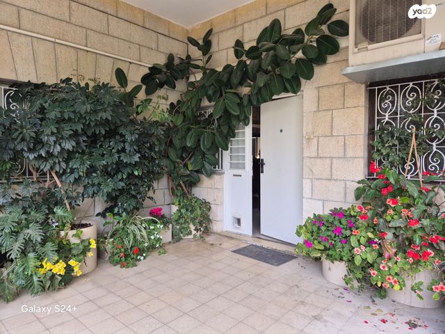 יחזקאל מרטון 