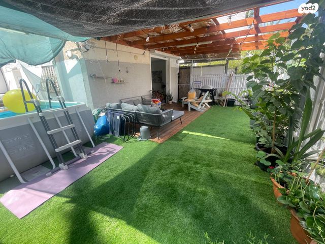 יוכבד בת מרים 