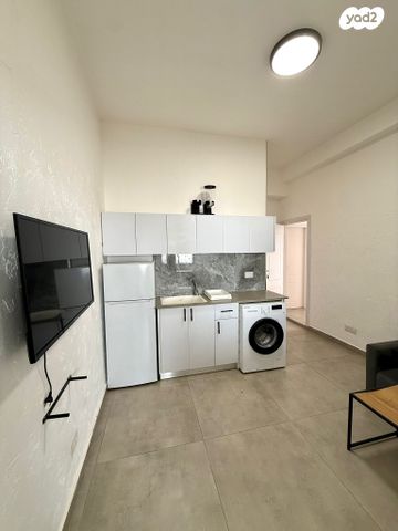 דוד רזיאל 69