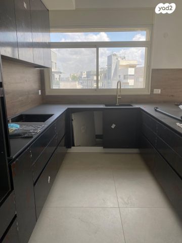 גג/ פנטהאוז