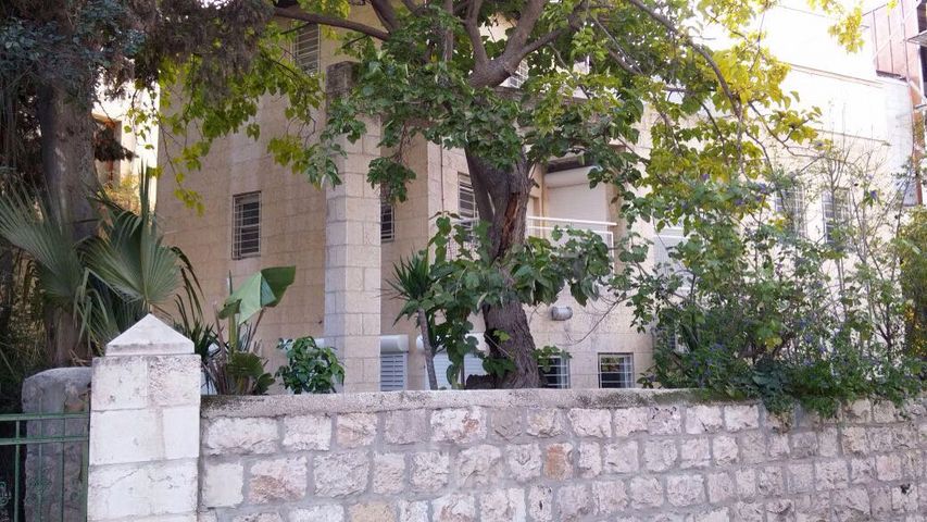 בית פרטי/ קוטג' להשכרה בירושלים (תיווך) — 2