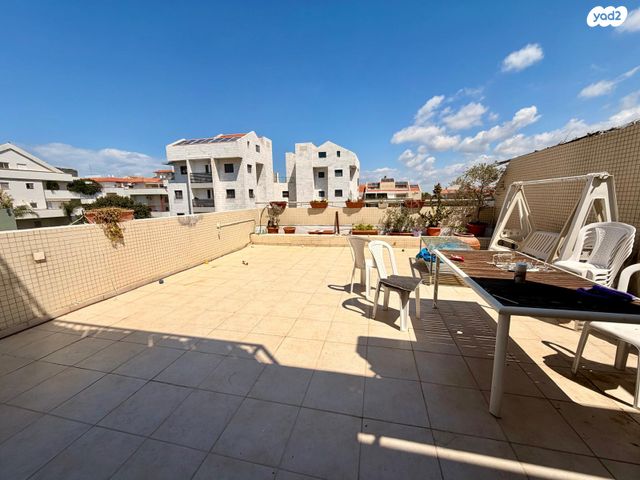 גג/ פנטהאוז