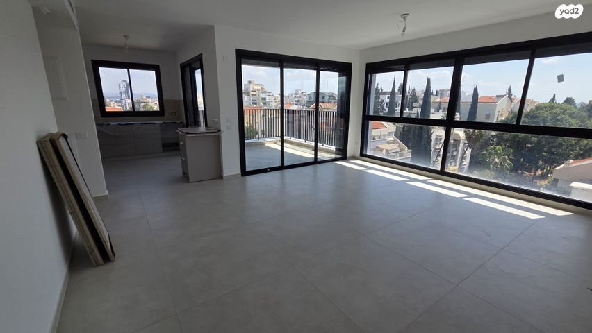 בן גוריון 37