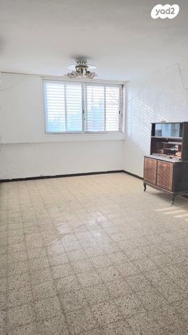 מודעת נכס, שדרות בן גוריון 39, גבעת אולגה, חדרה