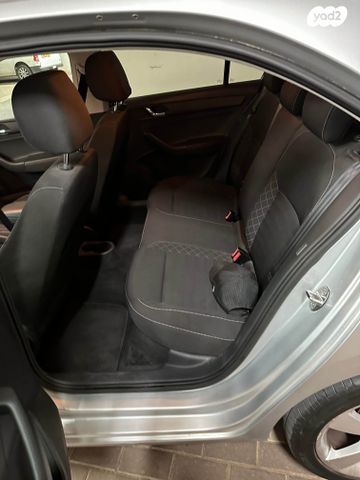 מודעת רכב סקודה ראפיד