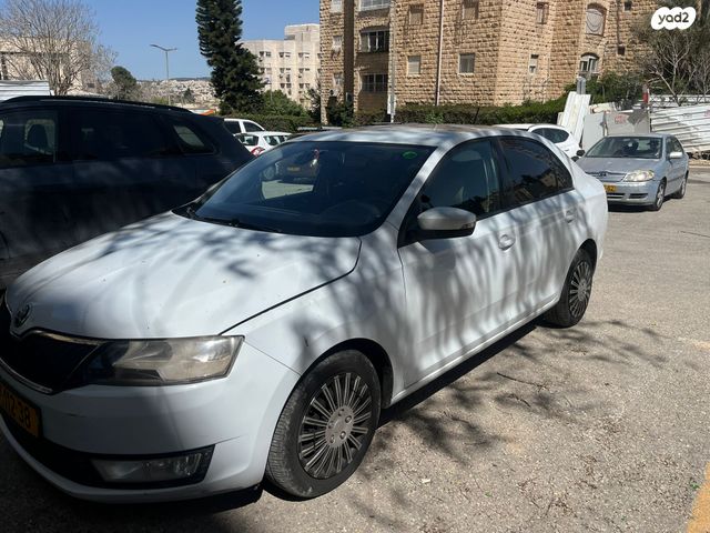 מודעת רכב סקודה ראפיד