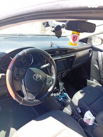 מודעת רכב טויוטה קורולה