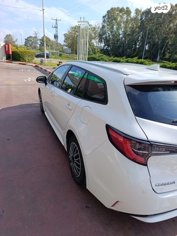 מודעת רכב טויוטה קורולה