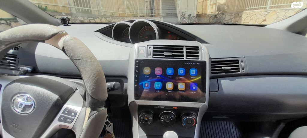 מודעת רכב טויוטה ורסו