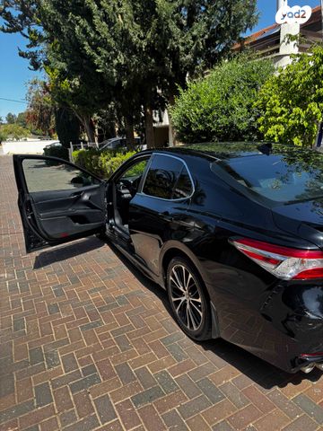 מודעת רכב טויוטה קאמרי