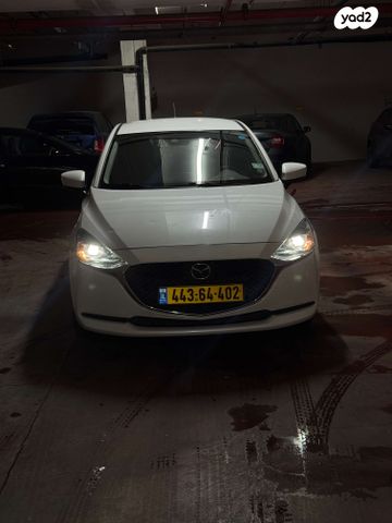 מודעת רכב מאזדה 2