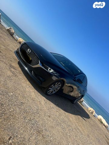 מודעת רכב מאזדה 3