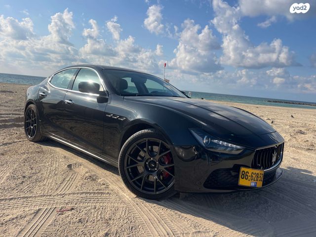 גיבלי Sport S Q4 אוט׳ 3.0 (410 כ״ס)