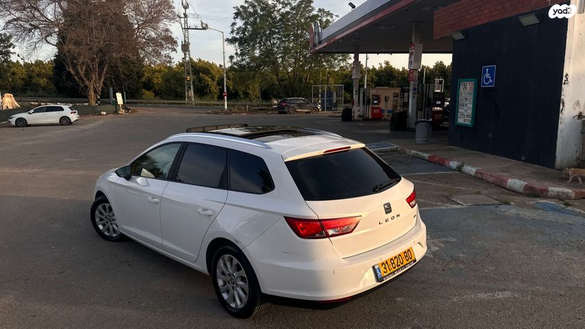 מודעת רכב סיאט לאון