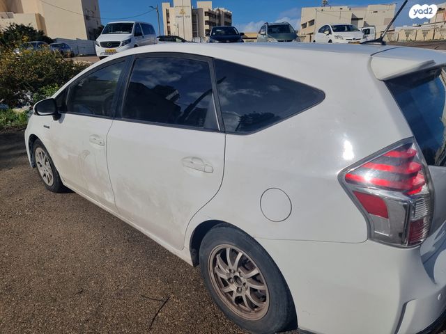 מודעת רכב טויוטה פריוס פלוס