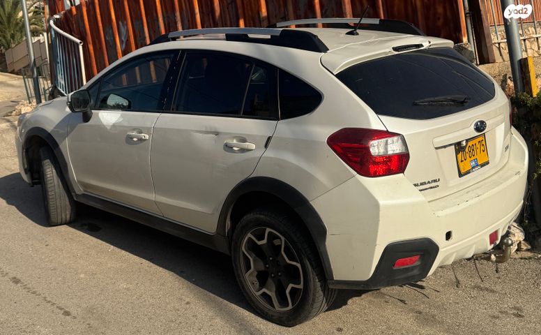 מודעת רכב סובארו XV