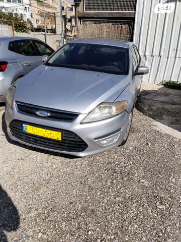 מודעת רכב פורד מונדאו