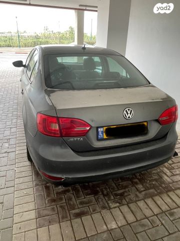 מודעת רכב פולקסווגן ג'טה 