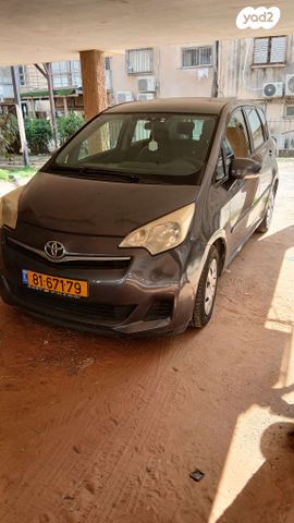 מודעת רכב טויוטה ורסו-S