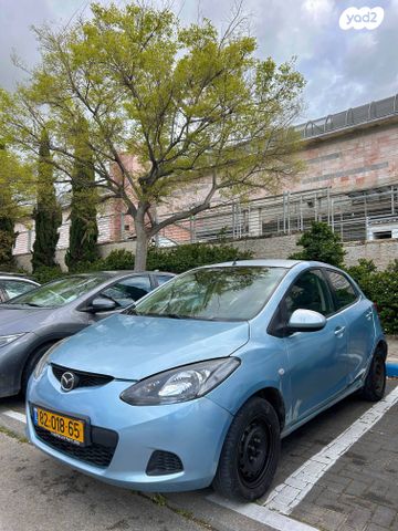 מודעת רכב מאזדה 2