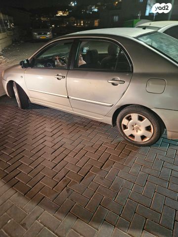 מודעת רכב טויוטה קורולה