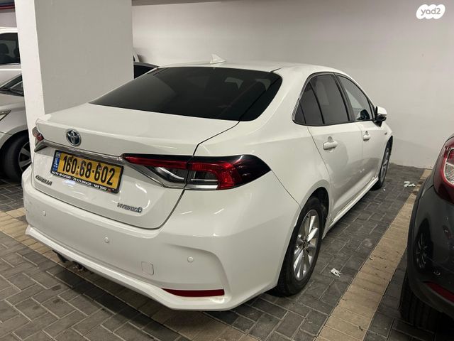 מודעת רכב טויוטה קורולה