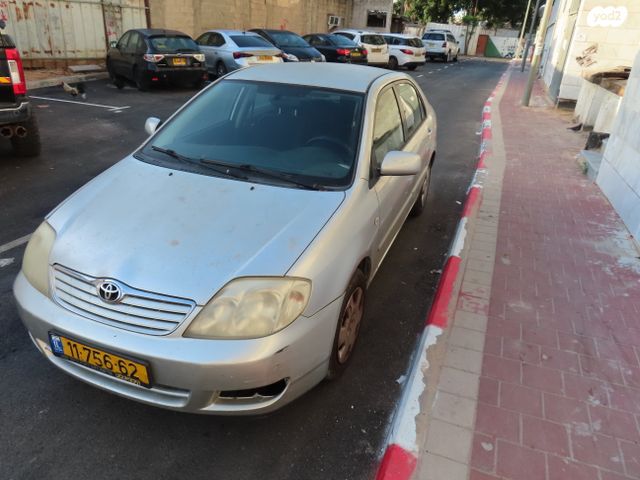 מודעת רכב טויוטה קורולה