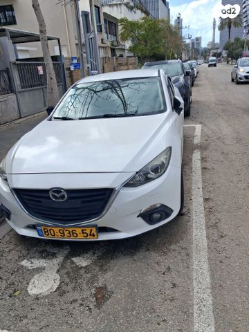 מודעת רכב מאזדה 3