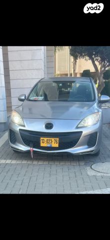 מודעת רכב מאזדה 3