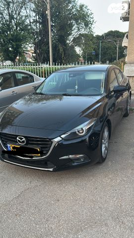 מודעת רכב מאזדה 3